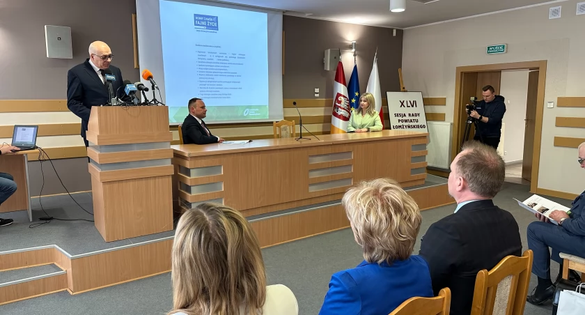 [LIVE] Konferencja podsumowująca działalność Łomżyńskiego Forum Samorządowego