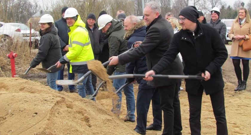 Rozpoczęcie przebudowy oczyszczalni ścieków w Jedwabnem[FOTO]