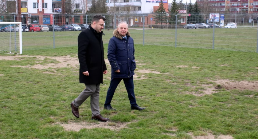 Teren przed szpitalem zostanie zagospodarowany. Powstanie tam kompleks sportowo – rekreacyjny z prawdziwego zdarzenia