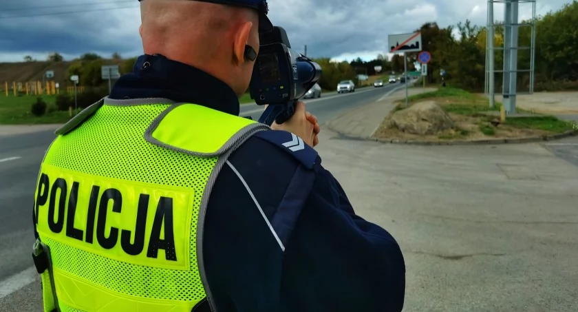 Ukrainiec za jazdę pod wpływem alkoholu odpowie przed sądem. Stracił swój samochód