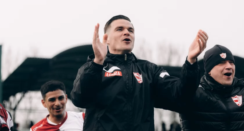 ŁKS Łomża. Ale zaczęli! Azi zdmuchnął trzy świeczki