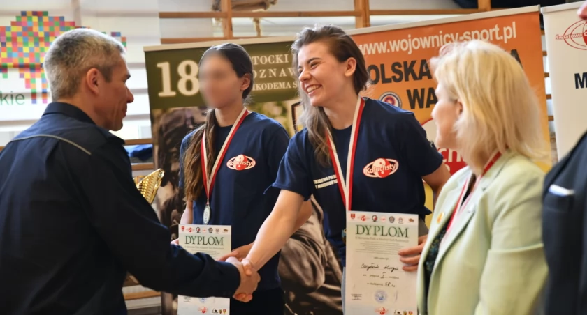 Łomżyńska policjantka Kinga Szyłak ze złotym medalem