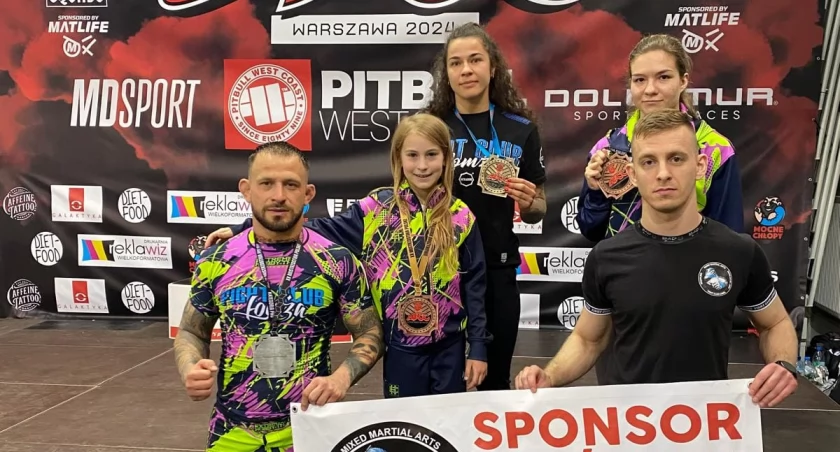 Weronika Pietruszka z medalem