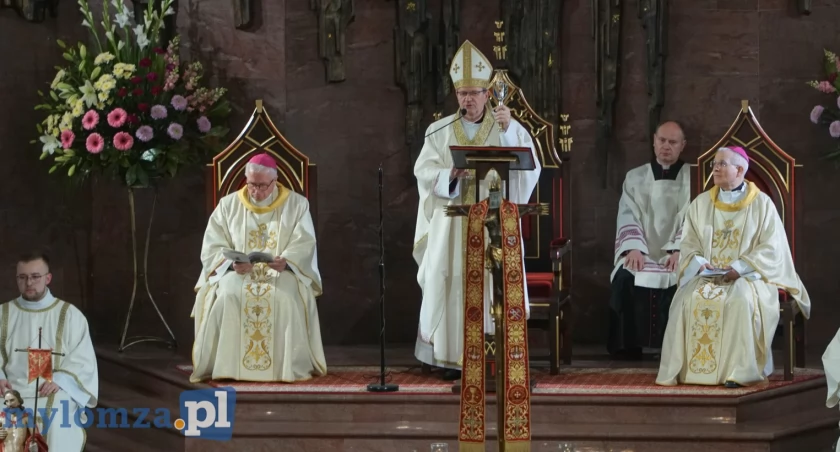 Abp Wojda o aborcji i pigułce 
