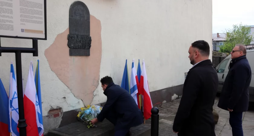 Dzień Pamięci o Holokauście i Przeciwdziałaniu Zbrodniom Przeciwko Ludzkości