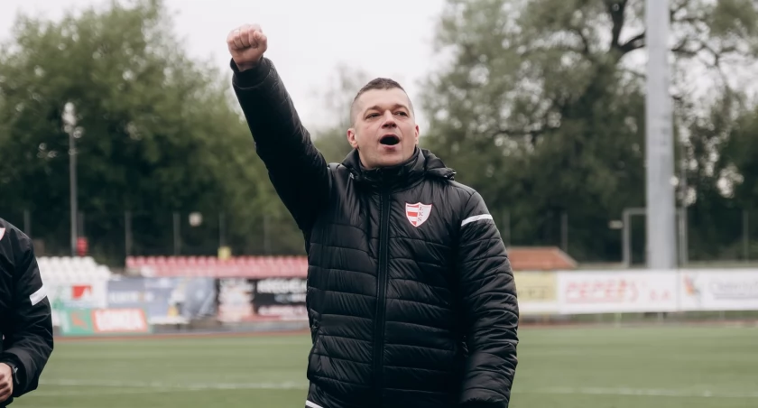 ŁKS Łomża. Marcin Płuska obok Łukasza Piszczka!