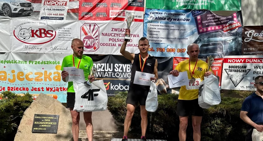 Przemysław Dąbrowski z triumfem