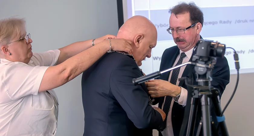 Trudne głosowanie na Przewodniczącego. 