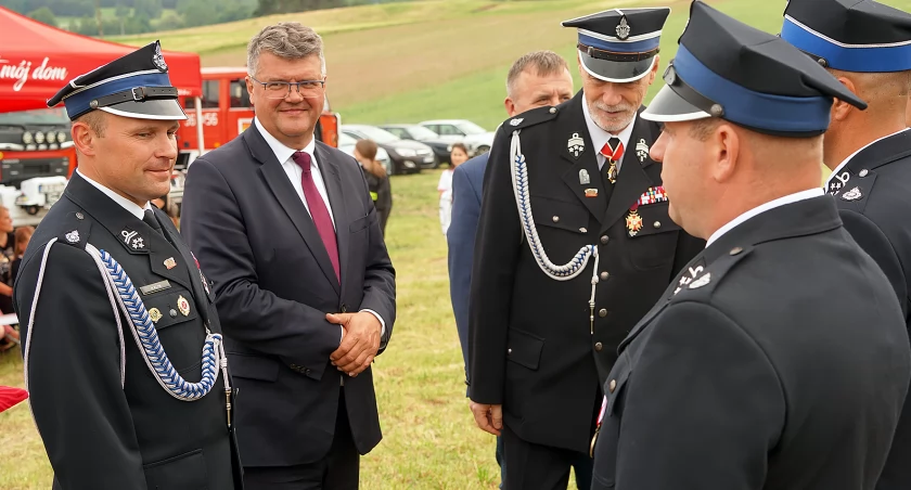 Gminny Dzień Strażaka w Siemieniu Nadrzecznym: Odznaczenia, nowy sprzęt i Maciej Wąsik [FOTO]