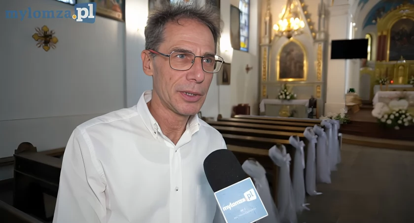 Odrestaurowany ołtarz w kościele w Drozdowie cieszy oko wiernych i turystów [VIDEO]