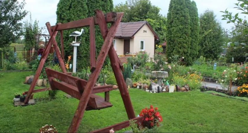 Łomża inwestuje w zielone przestrzenie: Dotacje na modernizację ogrodów działkowych