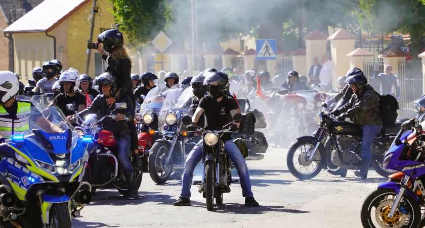 Jedwabne świętuje: Parada motocykli i Dni Jedwabnego 2024 [VIDEO i FOTO]