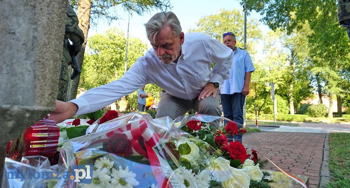 Łomża pamięta o bohaterach Powstania Warszawskiego: Obchody 80. rocznicy [FOTO]
