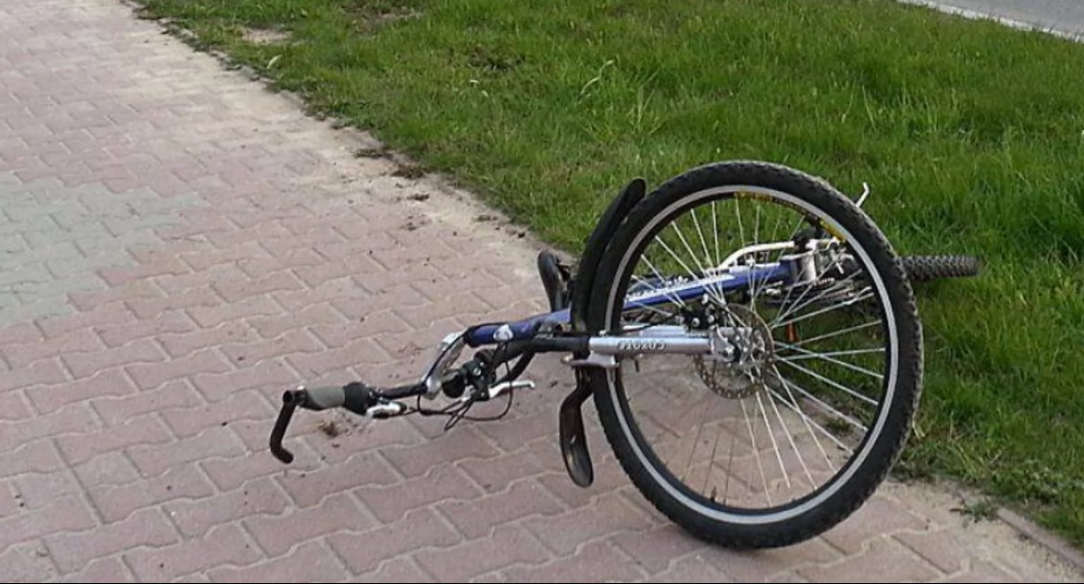 Potrącenie rowerzysty na AL. Legionów