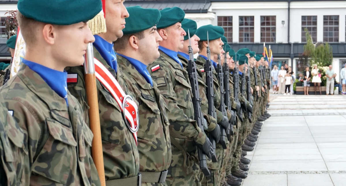 Uczestnicy programu „Wakacje z wojskiem” oficjalnie zostali żołnierzami [FOTO i VIDEO]