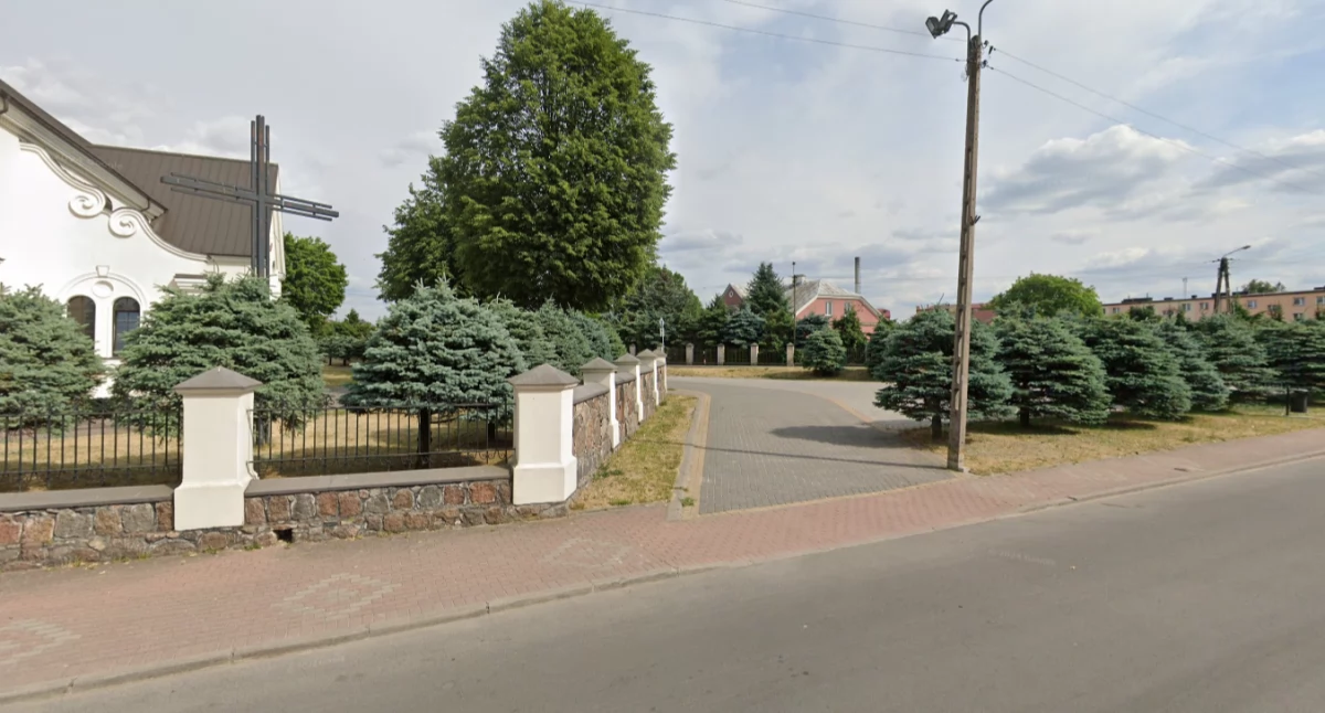 Nowogród: Nastolatek ugodzony nożem podczas sporu o e-papierosa