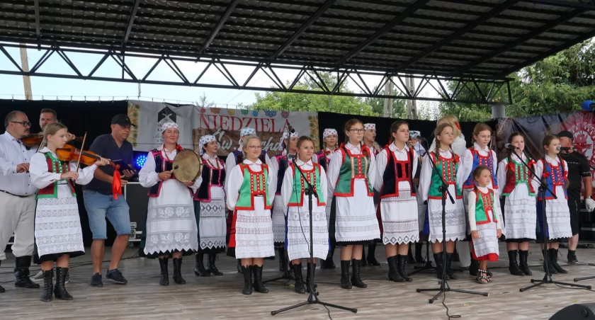 „Nowogród miejscem kurpiowskiej mocy” - Niedziela św. Rocha [FOTO i VIDEO]
