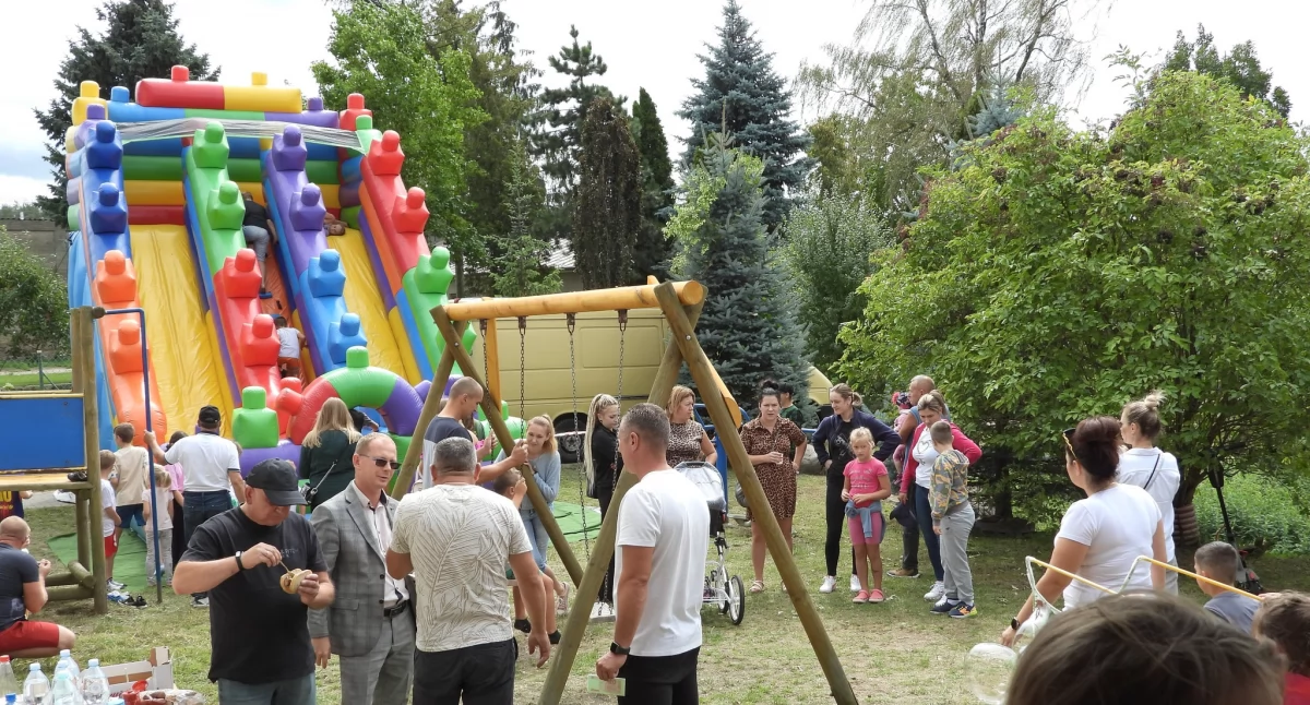 Rodzinny piknik w Kozikach oraz debiut najmłodszego KGW w gminie Śniadowo