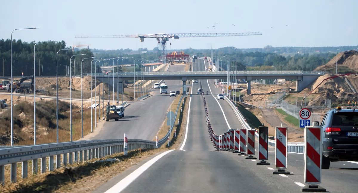 Pierwsza jezdnia obwodnicy Łomży gotowa! Jechaliśmy nowym mostem na Narwi [VIDEO i FOTO]