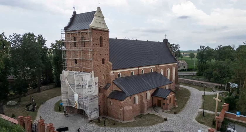 Trwają prace remontowe świątyni w Szczepankowie [FOTO]