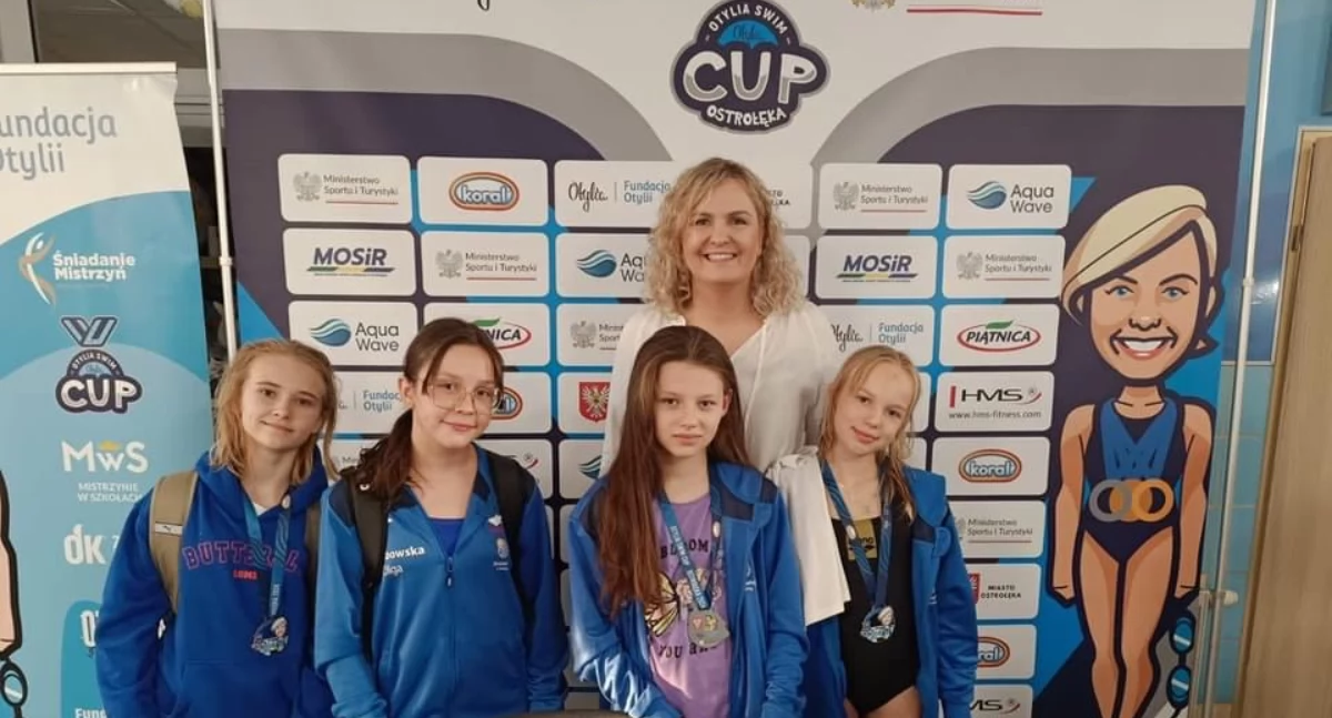 Medale łomżyńskich pływaków na Otylia Swim Cup ! [FOTO]