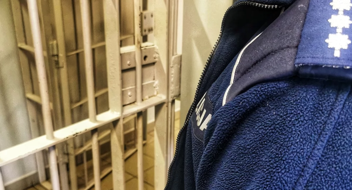 Łomżyńscy policjanci złapali poszukiwanego od 3 lat 40-latka