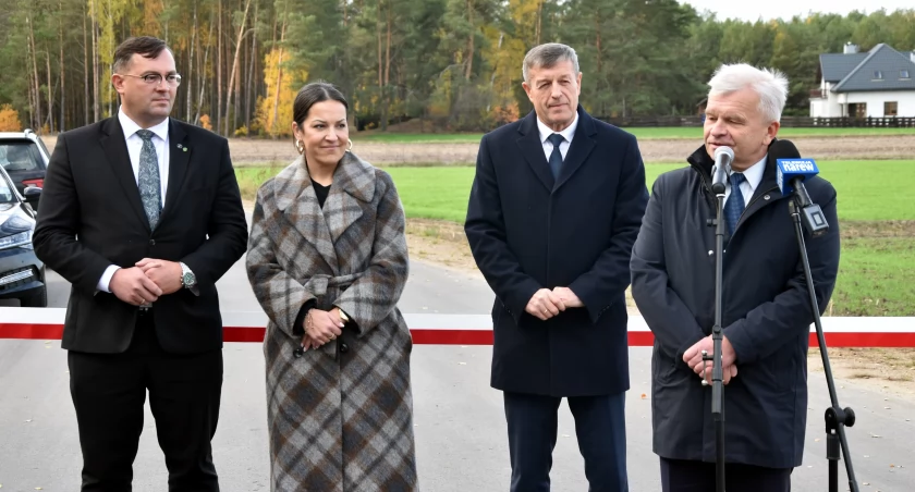 Pięć inwestycji drogowych zakończyła gmina Turośl [FOTO]
