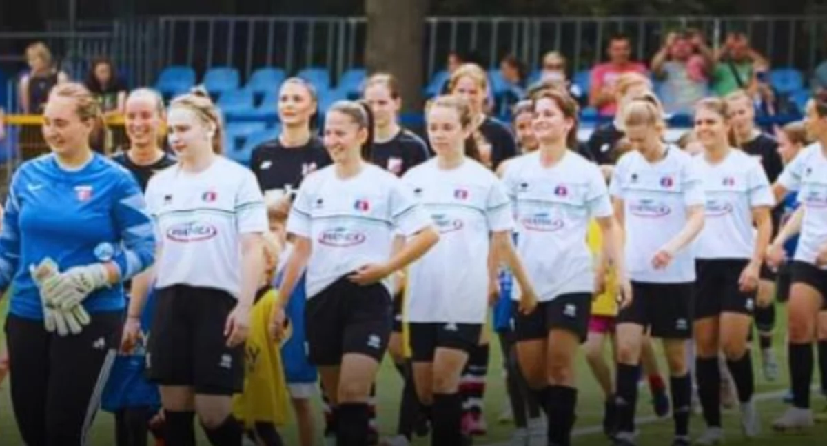 Forty górą. Hat-trick Kamili Banach
