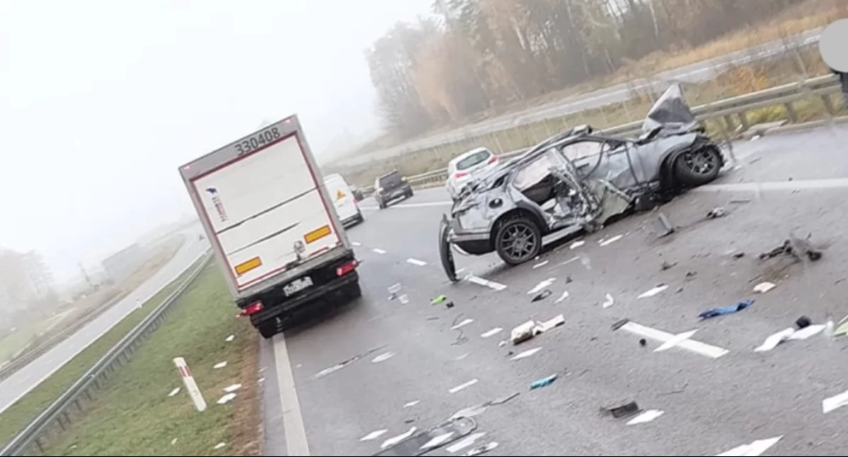 Wypadek na obwodnicy Zambrowa. Droga zablokowana [FOTO]