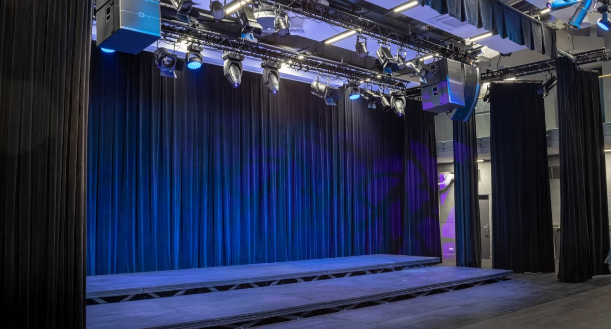 Teatralnie w Hali Kultury