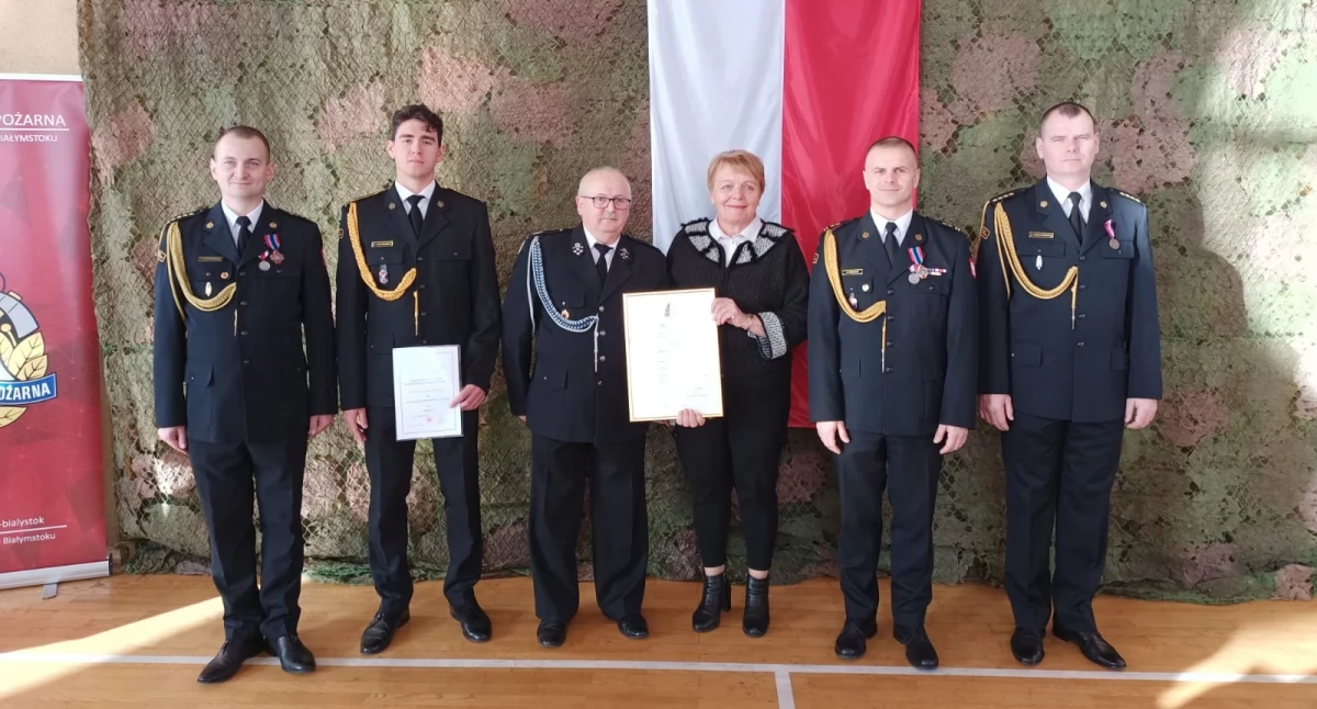 Uroczysta zbiórka Państwowej Straży Pożarnej