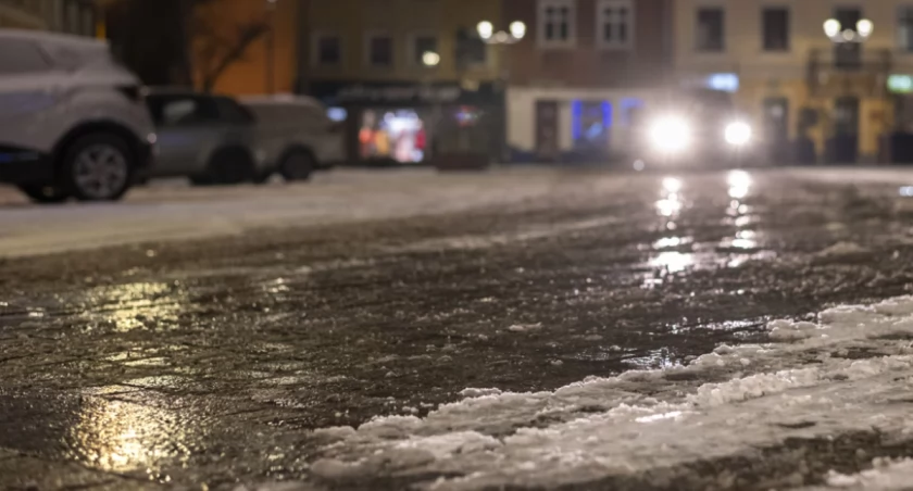 W nocy możliwe oblodzenie! Synoptycy ostrzegają