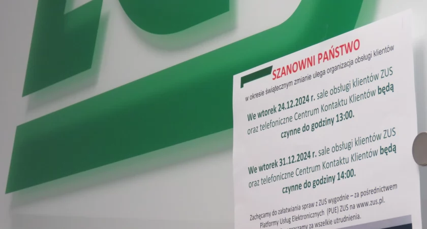 ZUS będzie pracował w skróconych godzinach w Wigilię oraz w Sylwestra