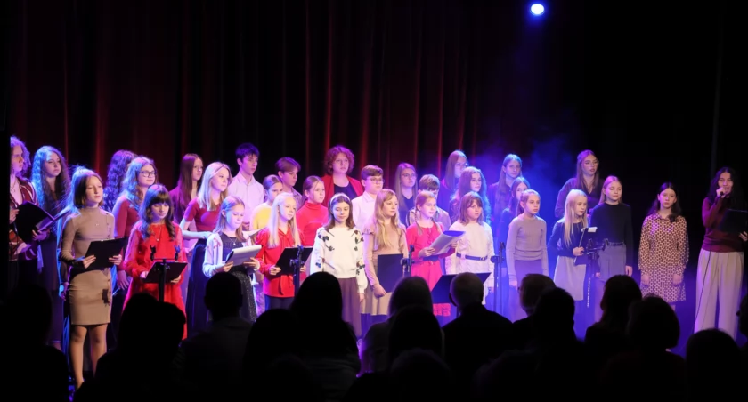 Koncert Studia eMDeK pt. Piosenka z Gwiazdką