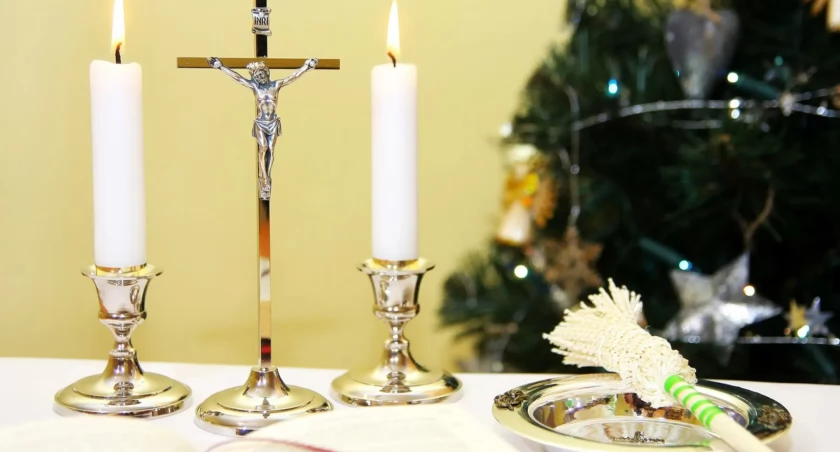 Kolęda 2025 w Łomży. Sprawdź harmonogram wizyt duszpasterskich w łomżyńskich parafiach