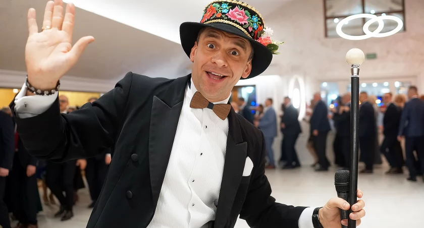 Niepowtarzalna atmosfera i zabawa do białego rana. XIII Bezalkoholowy Bal Karnawałowy za nami [VIDEO i FOTO]