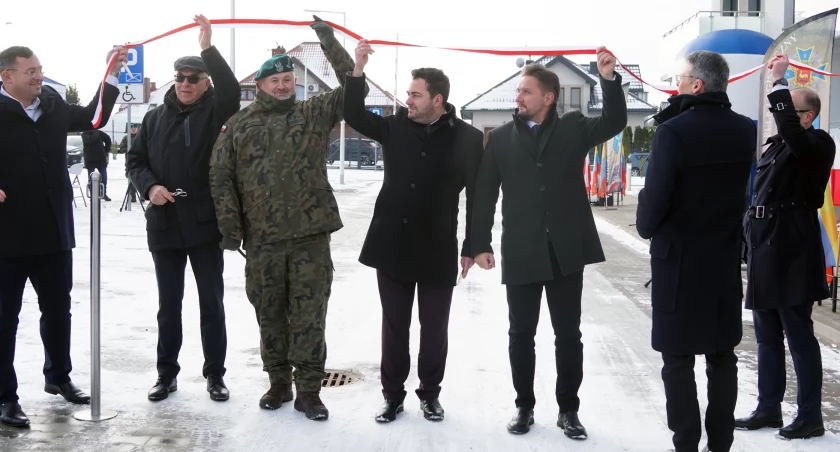 Żołnierze odebrali klucze do nowych mieszkań w wojskowym bloku przy ulicy Rubinowej [VIDEO i FOTO]