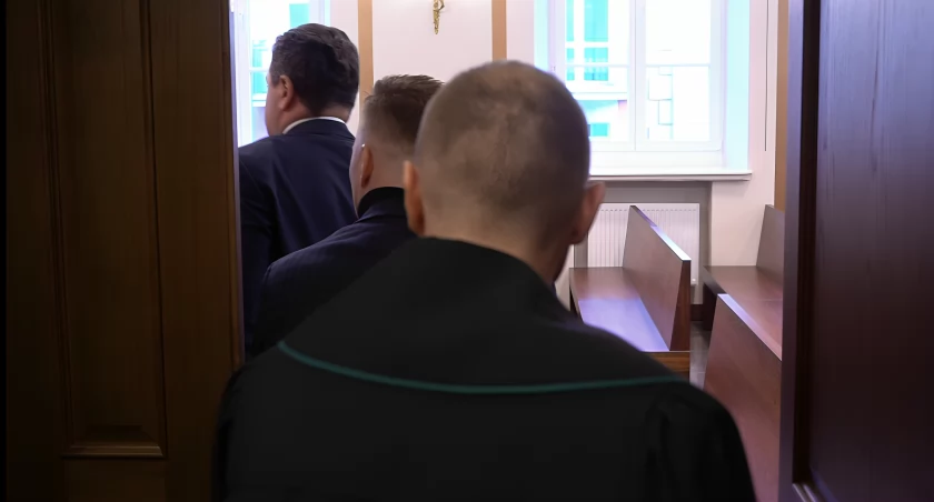 W łomżyńskim sądzie ruszył proces oskarżonych o wyłudzenie prawie 3 milionów złotych