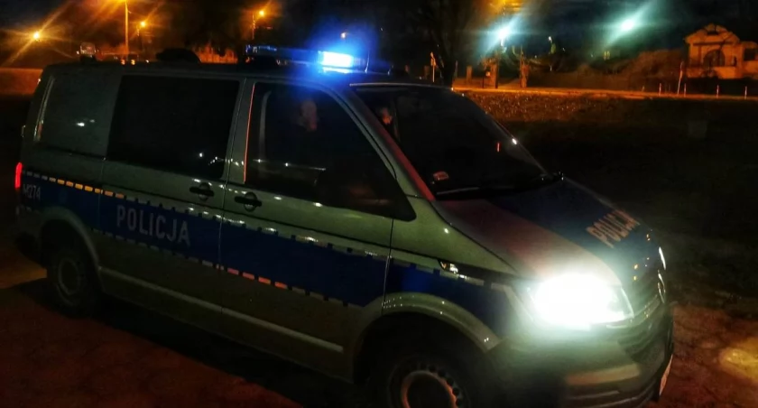 W Piątnicy zatrzymano poszukiwanego 32-latka