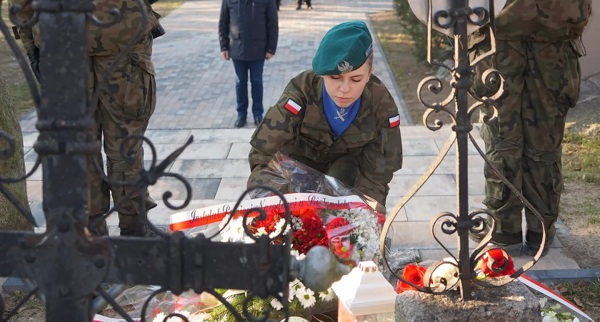 W hołdzie zesłańcom! Uroczystości upamiętniające deportację Polaków na Sybir [FOTO]