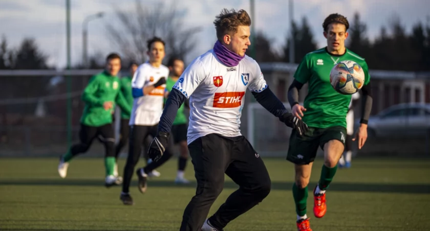 KS Śniadowo. Ale postrzelali. Czteropak Tarnackiego