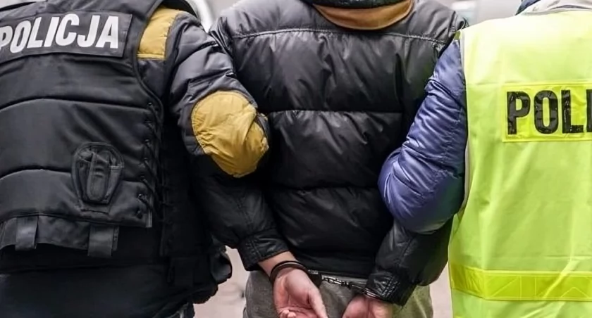 Sprzedał auta, ale ich nie dostarczył. Poszukiwany przez niemiecką policję zatrzymany w Grajewie