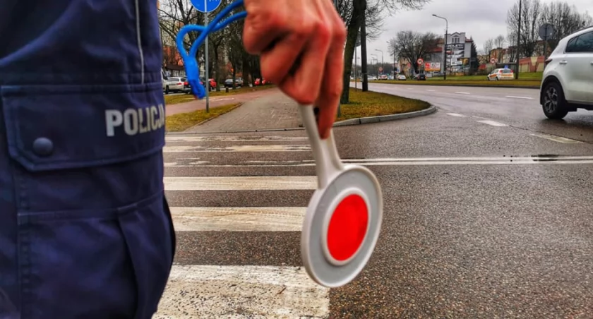 Bez uprawnień i na czerwonym