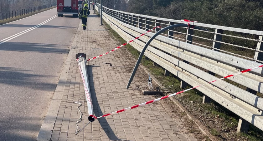 Niebezpieczna awaria na moście [FOTO]