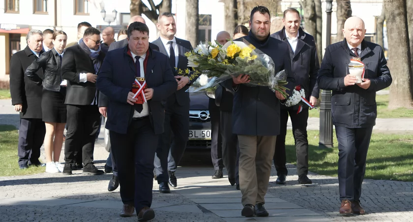 20 lat bez Jana Pawła II. Łomża oddaje hołd papieżowi [FOTO i VIDEO]