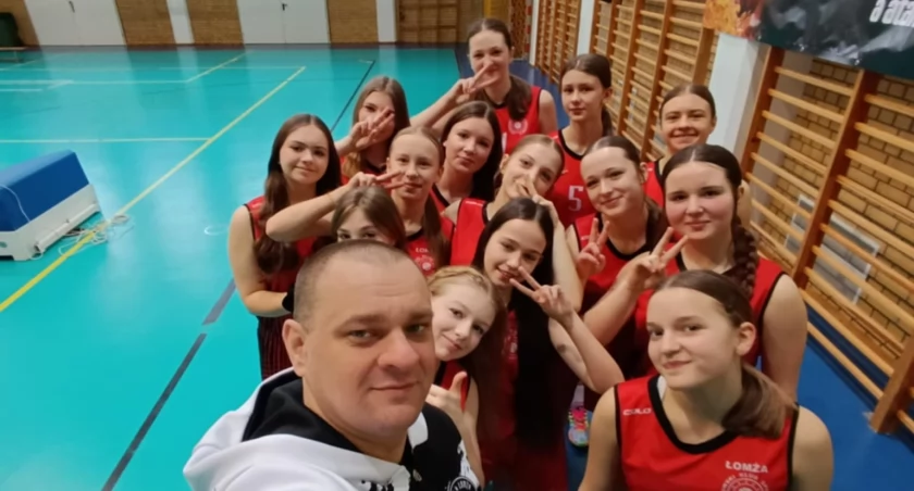 Potężny UKS 4 Łomża!