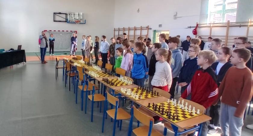 Szach i mat w Szczepankowie. II Regionalny Turniej Szachowy przyciągnął młodych mistrzów [FOTO]