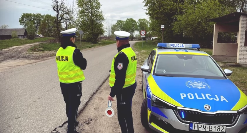 Przez nieważne prawo jazdy teraz odpowie przed sądem
