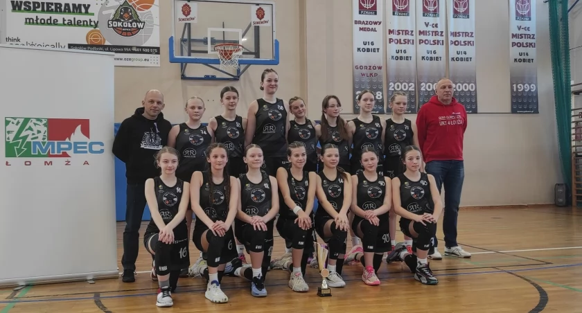 Koszykarki walczą o marzenia [VIDEO]