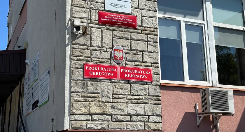 Na oszustwach w Łomży i Warszawie mieli zarobić ponad milion złotych